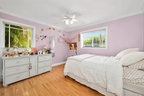 9370 SW 82nd Street Miami FL 33173