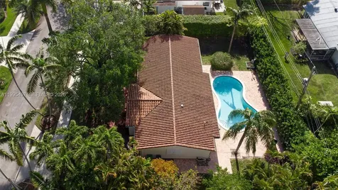 9370 SW 82nd Street Miami FL 33173