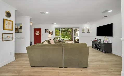 9370 SW 82nd Street Miami FL 33173