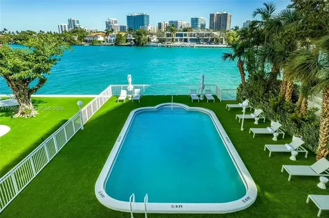 9881 E Bay Harbor Drive Bay Harbor Islands FL 33154