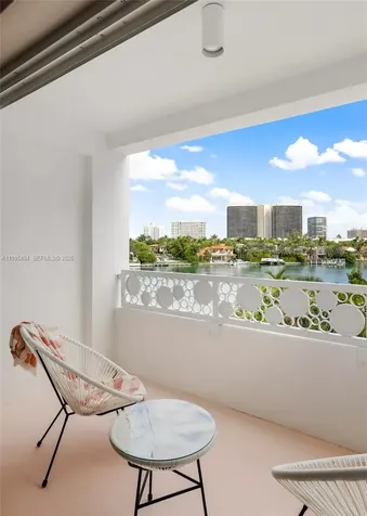 9881 E Bay Harbor Drive Bay Harbor Islands FL 33154