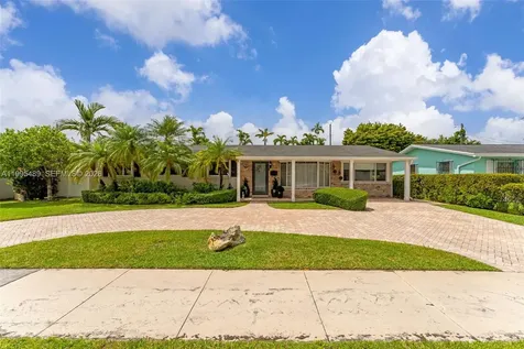 5810 SW 89th Court Miami FL 33173