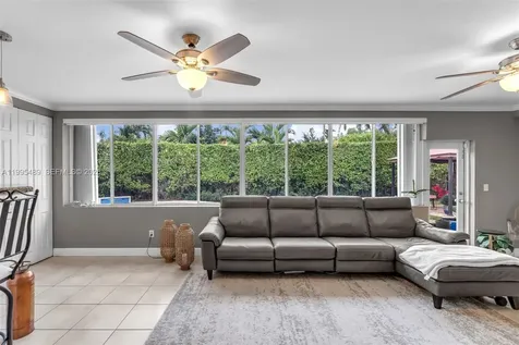 5810 SW 89th Court Miami FL 33173