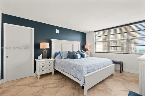 6917 Collins Avenue Miami Beach FL 33141