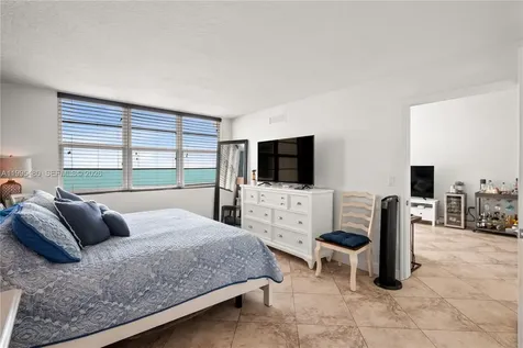 6917 Collins Avenue Miami Beach FL 33141
