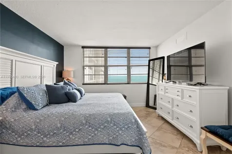 6917 Collins Avenue Miami Beach FL 33141
