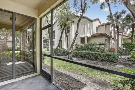 10517 NW 10th Street Plantation FL 33322