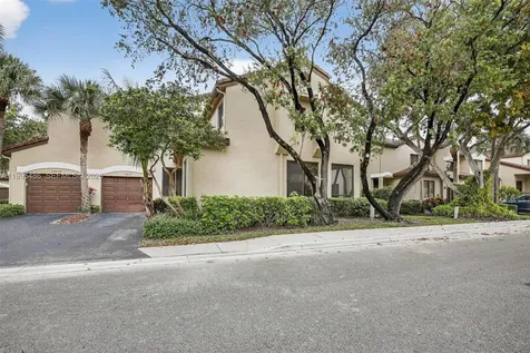 10517 NW 10th Street Plantation FL 33322