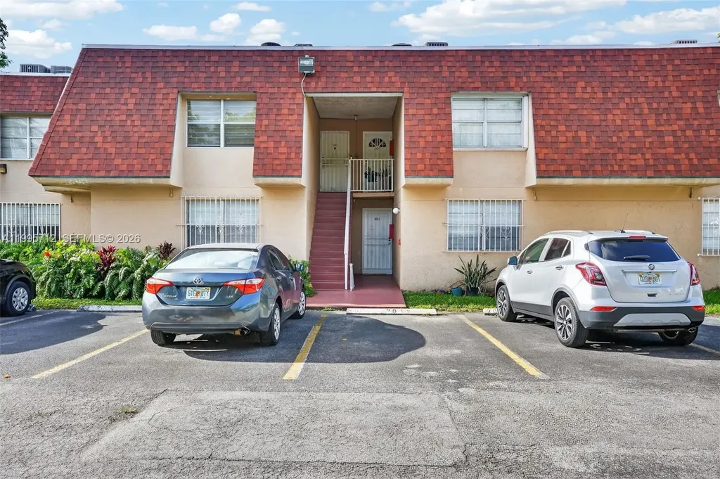 200 NW 107th Avenue Miami FL 33172