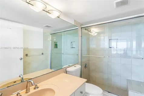 555 NE 15th Street Miami FL 33132