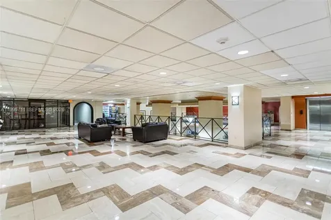 555 NE 15th Street Miami FL 33132