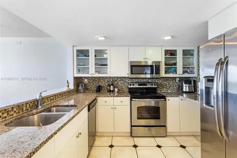 555 NE 15th Street Miami FL 33132