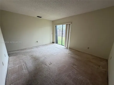 10828 SW 132nd Cir Court Miami FL 33186