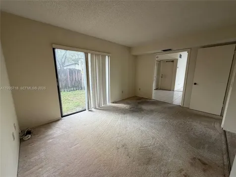 10828 SW 132nd Cir Court Miami FL 33186