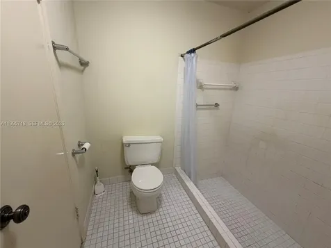 10828 SW 132nd Cir Court Miami FL 33186