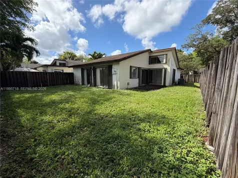 10828 SW 132nd Cir Court Miami FL 33186