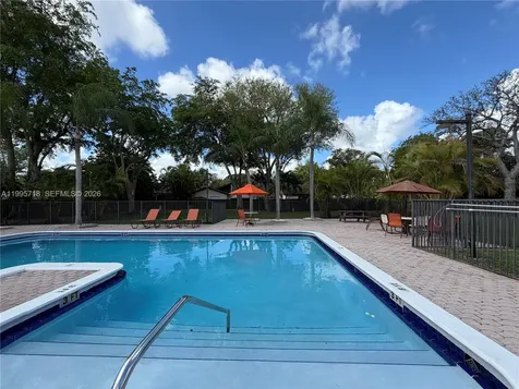 10828 SW 132nd Cir Court Miami FL 33186