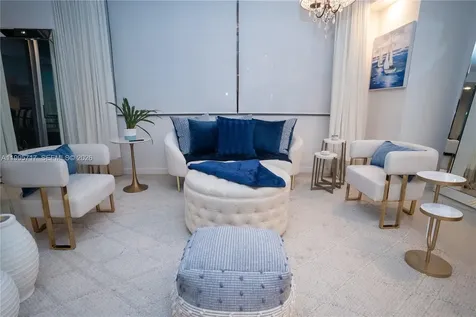 1395 Brickell Avenue Miami FL 33131