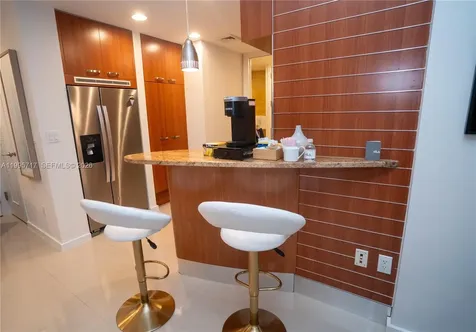 1395 Brickell Avenue Miami FL 33131