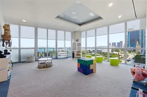 1100 Biscayne Boulevard Miami FL 33132