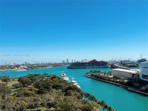 900 Biscayne Boulevard Miami FL 33132
