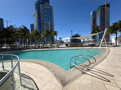 900 Biscayne Boulevard Miami FL 33132
