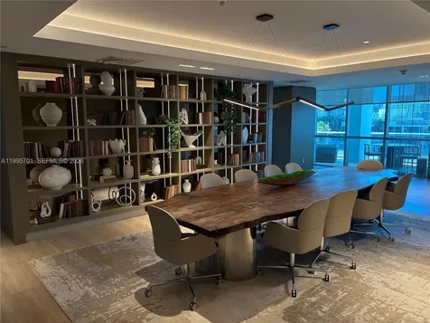 900 Biscayne Boulevard Miami FL 33132