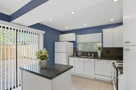 13993 SW 94th Circle Lane Miami FL 33186