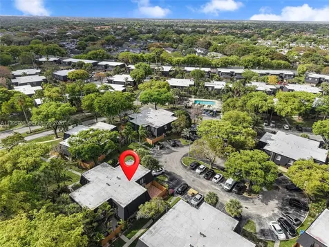 13993 SW 94th Circle Lane Miami FL 33186