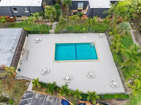 13993 SW 94th Circle Lane Miami FL 33186