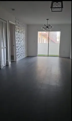 6055 W 19th Avenue Hialeah FL 33012