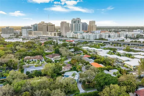9200 SW 70th Avenue Pinecrest FL 33156