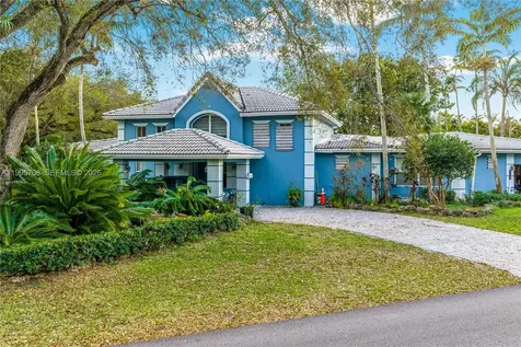 9200 SW 70th Avenue Pinecrest FL 33156