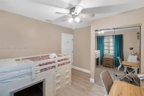 4220 Grove Park Lane Boynton Beach FL 33436