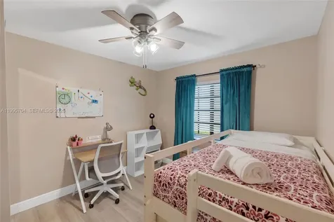 4220 Grove Park Lane Boynton Beach FL 33436