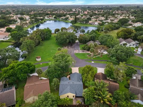4220 Grove Park Lane Boynton Beach FL 33436