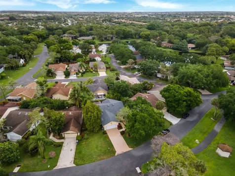 4220 Grove Park Lane Boynton Beach FL 33436