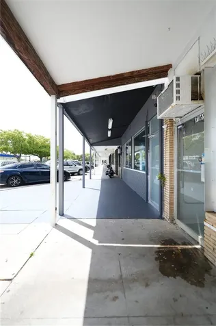 7193-7195 Pembroke Road Pembroke Pines FL 33023