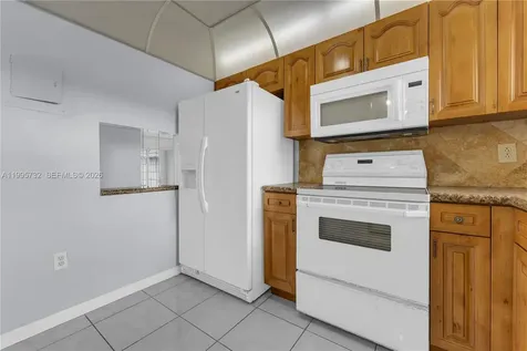 8280 Sunrise Lakes Boulevard Sunrise FL 33322