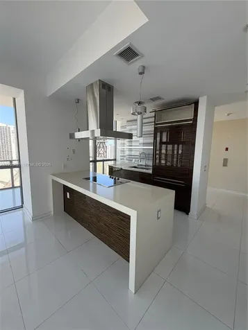 1100 Biscayne Boulevard Miami FL 33132