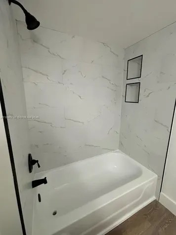 460 S Park Road Hollywood FL 33021