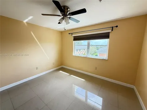 7080 NW 177th Street Hialeah FL 33015