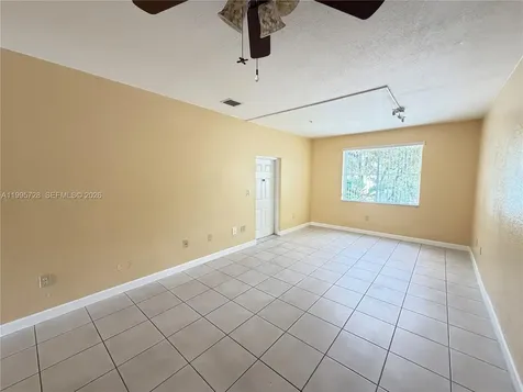 7080 NW 177th Street Hialeah FL 33015