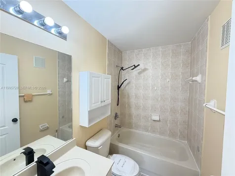 7080 NW 177th Street Hialeah FL 33015