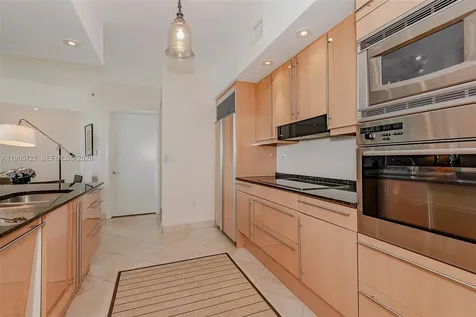 1000 S Pointe Drive Miami Beach FL 33139