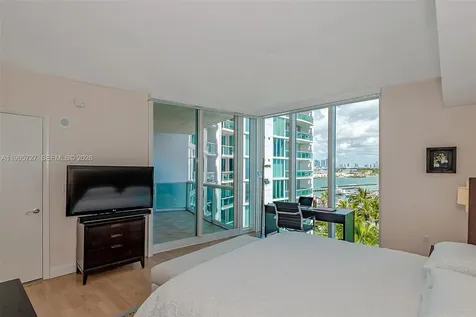1000 S Pointe Drive Miami Beach FL 33139