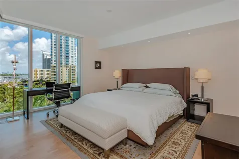1000 S Pointe Drive Miami Beach FL 33139