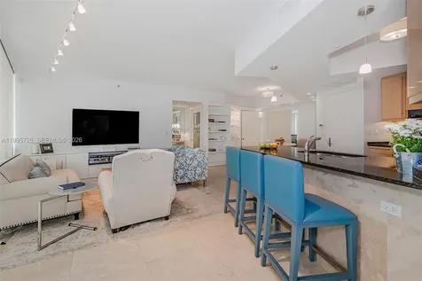 1000 S Pointe Drive Miami Beach FL 33139
