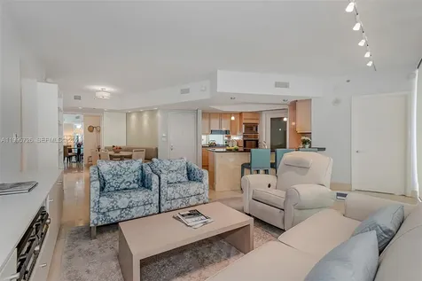 1000 S Pointe Drive Miami Beach FL 33139