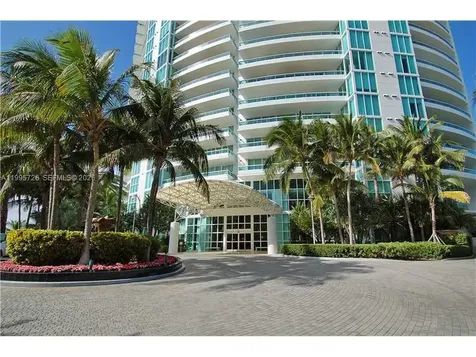 1000 S Pointe Drive Miami Beach FL 33139